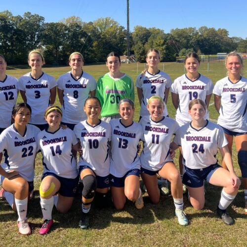 Women's Soccer Team Photo with coaches